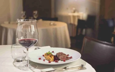 8-Esperienza-da-veri-gourmet-menu-degustazione-e-vini-abbinati-scaled-1.webp
